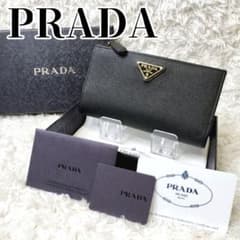 【未使用級】PRADA　プラダ　現行　トライアングル　三角ロゴ　レザー　折り財布 未使用級】PRADA プラダ 現行 トライアングル 三角ロゴ レザー 折り