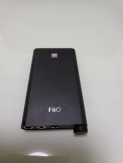 Fiio Q3 ポータブルヘッドフォンアンプ  (ジャンク品)のサムネイル