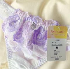 TパンティM 純白 ピンクパープル お花刺繍のサムネイル