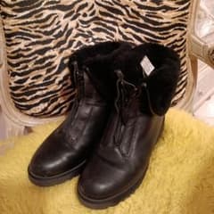 UGG レディース ムートンブーツ ブラックのサムネイル