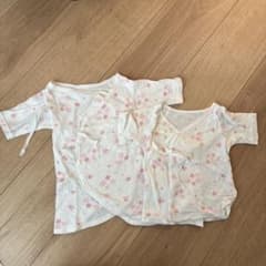 【ミキハウス】桜柄コンビ肌着　サイズ50のサムネイル