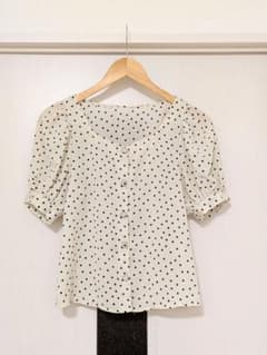 【美品】OLIVE des OLIVE ドット柄 ブラウス 半袖のサムネイル