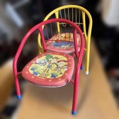 トイ・ストーリー 子供用チェア 赤とプーさん黄色