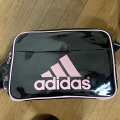 adidasバックのサムネイル