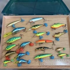 ラパラ ルアー まとめ売り　19点のサムネイル