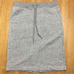 新品 ユニクロ スカートのサムネイル