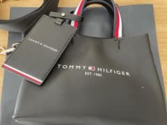 ★★期間限定です！★★TOMMY HILFIGER★バッグ　ショルダーバッグのサムネイル