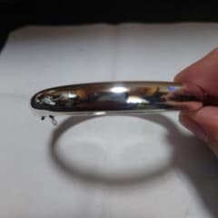 シルバーバングル ヒンジ式留め具シルバー925純銀 - メルカリ
