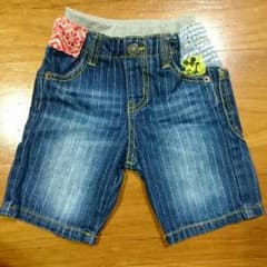 値下げしました！ 95cm JUNK STORE ミッキーデニムハーフパンツのサムネイル
