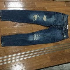 ZARA  ダメージ加工 デニム  購入者います!!のサムネイル