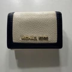 MICHAEL KORS 三つ折り財布 バイカラーのサムネイル