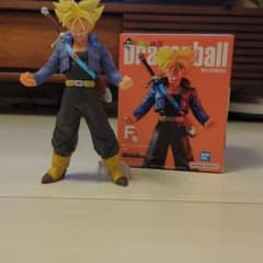 ドラゴンボール一番くじオムニバスultraのF賞超サイヤ人トランクスのサムネイル
