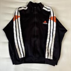 adidasトラックジャケットのサムネイル