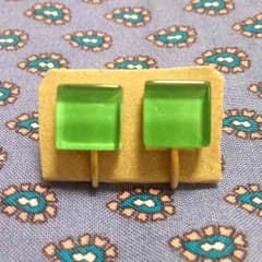 ◆◇レトロ タイルイヤリング◇◆のサムネイル