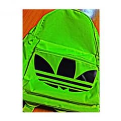 最終お値下げ!!adidasリュックのサムネイル