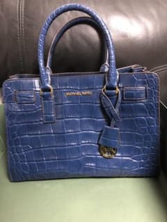MICHAEL KORS マイケルコース　２Wayハンドバッグ 型押し ネイビーのサムネイル