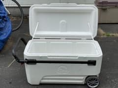 igloo 大型クーラーボックス グライドプロ 110のサムネイル