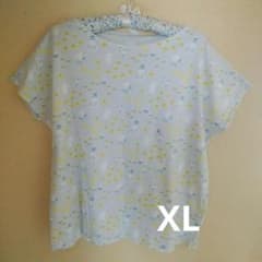 ユニクロ ムーミン グラフィックTシャツ（グレー）のサムネイル
