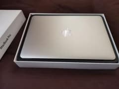 【送料込み】動画編集にも！MacBook Pro corei7のサムネイル