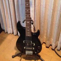 Yamaha5弦ベース 早く売りたいため大幅値下げ！29000円のサムネイル
