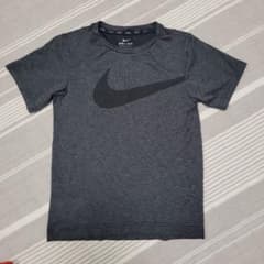 Nike Dri-FIT Tシャツ ダークグレーのサムネイル