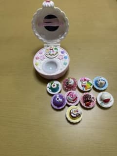 キラキラ☆プリキュアアラモード スイーツパクトのサムネイル