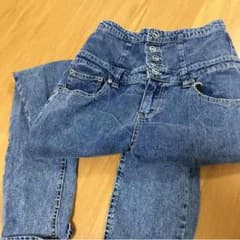 ハイウエストパンツのサムネイル