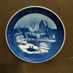 ロイヤルコペンハーゲンRoyal Copenhagen イヤープレート1999年 - メルカリ