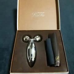 ReFa CARAT  美顔ローラーのサムネイル