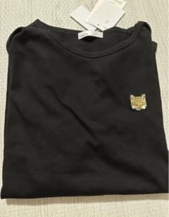 【入手困難】しまむら Helm  キツネ刺繍Tシャツ Mサイズ　ブラックのサムネイル