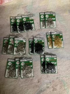 チヌ白黒金のサムネイル