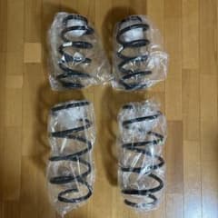 【新車取外し】80ヴォクシー、ノア純正コイルスプリング　4本セット 新車取外し】新品80ヴォクシー、ノア純正コイルスプリング 4本セット