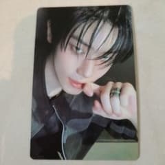 クルユア ヨジュン トレカ blackout CLOSEYOUREYES - メルカリ