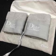 とも様専用☆Dior ハンドタオルのサムネイル
