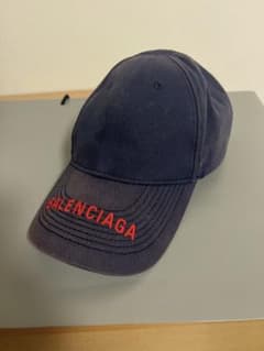 BALENCIAGA バレンシアガ キャップ ネイビー  つばロゴのサムネイル