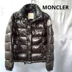 MONCLER モンクレール ダウン エナメル ショート S - メルカリ