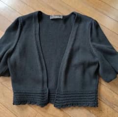 美品✨FOXEY フォクシー ウール100％ カーディガン ブラック 40 FOXEY フォクシー ブラック カーディガン 38 - メルカリ