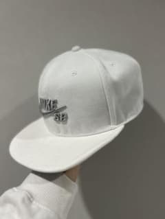 NIKE ナイキ　キャップのサムネイル