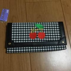 長財布のサムネイル