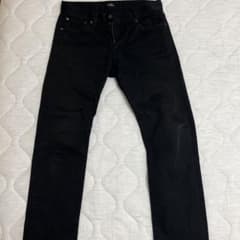 ユナイテッドアローズ825 Tapered ブラックデニムパンツ 30Wのサムネイル