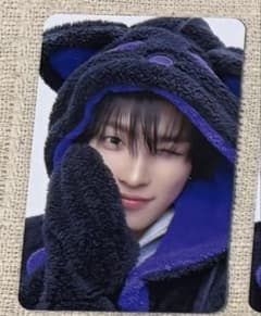 ateez makestar 黒猫　トレカ　ホンジュンのサムネイル