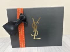 キャロルウィルソン　空箱二個　メルカリ便　胡蝶蘭　蝶々　キルト Yves Saint Laurent ギフトボックス 空箱 - メルカリ