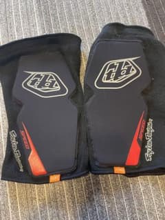 Troy Lee Designs SPEED ニーガード XL/XXLのサムネイル