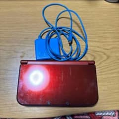 Newニンテンドー3DS LL メタリックレッドのサムネイル