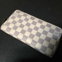 財布のサムネイル