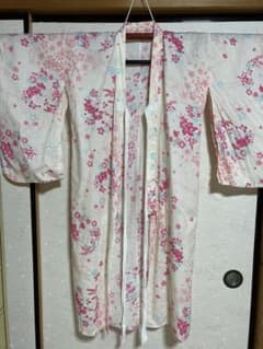 キッズ 120cm浴衣 ラメ花柄 ピンク系のサムネイル
