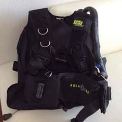 ひー様専用 ダイビング BC AQUALUNG Malibuのサムネイル