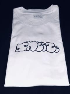 SNEEZE Magazine ロゴTのサムネイル