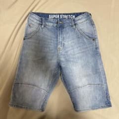 H&M SUPER STRETCH デニムハーフパンツ 146cmのサムネイル