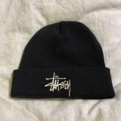 STUSSY ニット帽　ビーニー　ブラックのサムネイル